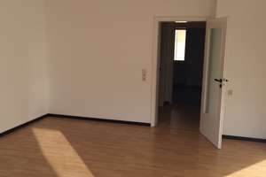 Südbalkon, 3 Zimmerwohnung, Stadt Nah, nähe Bendahler Wald, in ruhiger Sackgasse – Ritterstr. 38, 42285 Barmen, Wuppertal – Vorschaubild 15
