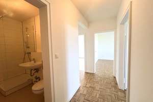 Charmante 2-Zimmer-Wohnung mit Balkon in begehrter Lage Englschalking – Freischützstraße 35, 81927 Englschalking, München – Vorschaubild 6