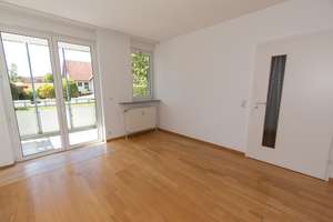 Herrliche altersgerechte Mietwohnung in Top-Lage, barrierefrei mit Südbalkon!! – Thermalbadstraße 4a, 96476 Bad Rodach – Vorschaubild 5