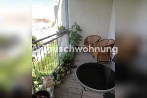 Tauschwohnung: Schöne helle Altbauwohnung, großer Balkon, Blick ins Grüne