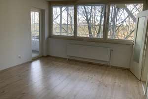 2-Zimmer-Wohnung in Gelsenkirchen Buer mit Aufzug und Balkon! – Allensteiner Straße 37, 45897 Buer, Gelsenkirchen – Vorschaubild 2