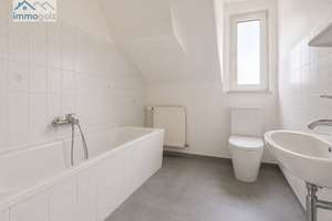 Sanierte 3,5-Zimmer Dachgeschosswohnung im beliebten Essen-Bergerhausen – Oststr. 17, 45136 Bergerhausen, Essen – Vorschaubild 5