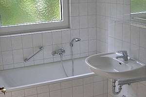 Schöne 2-Zimmer-Wohnung am Rande des Parkfriedhofs in Hutttrop – Hilgenbornstr. 11, 45138 Huttrop, Essen – Vorschaubild 4