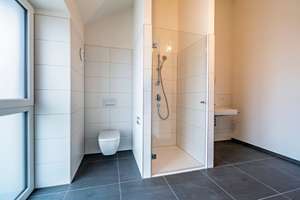 Exklusives Reihenhaus: Großzügig, modern & energieeffizient – Die vollständige Adresse der Immobilie erhältst du vom Anbieter., 74177 Bad Friedrichshall – Vorschaubild 19