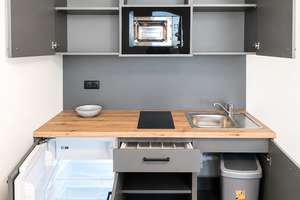 Modernes möbliertes Apartment mit Balkon – Flugplatzstraße F1 2, 15344 Strausberg – Vorschaubild 9