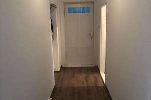 Großzügige 3-Zimmer-Stuckaltbauwohnung mit Balkon – Wilhelm-Stolze- Straße 19, 10249 Friedrichshain, Berlin – Vorschaubild 9