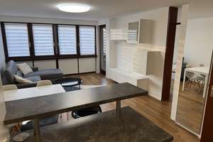 Hochwertig modernisierte 2-Zimmer-Wohnung mit Balkon in Stuttgart-Stammheim ( Süd ) – Die vollständige Adresse der Immobilie erhältst du vom Anbieter., 70439 Stammheim-Süd, Stuttgart – Vorschaubild 2