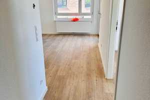 Traumhafte 2-Zimmer Penthouse-Wohnung in Heilbronn Hochgelegen mit Einbauküche – Manfred-Weinmann-Ring 10, 74078 Heilbronn – Vorschaubild 7