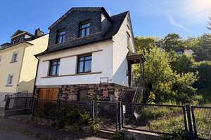 Koblenz-Horchheim-Charmantes Liebhaberobjekt in ruhiger Lage