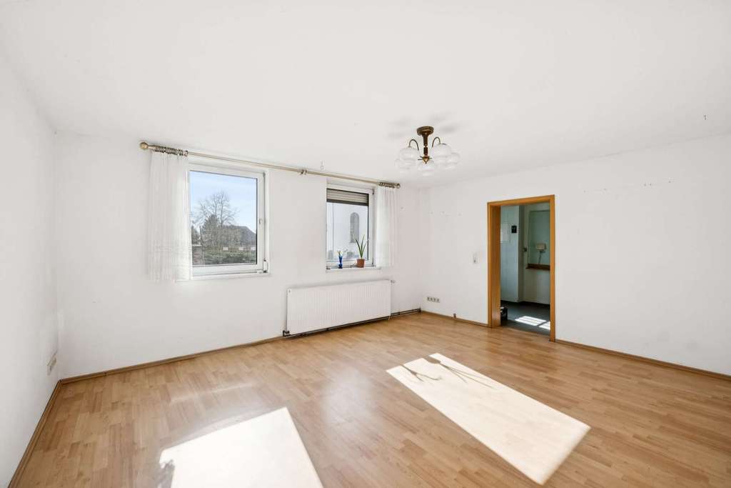 Immobilie in Friesack - Modernisiertes Einfamilienhaus auf großem Grundstück - Bild 1