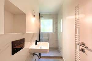 Lichtdurchflutete 2- Zimmer-Wohnung mit Loggia in der Bremer Vahr