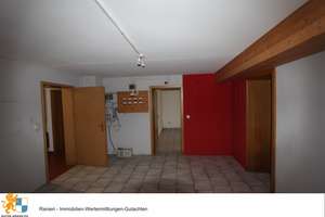 Großes Wohnhaus mit Doppelgarage und viel Potenzial in Neumarkt-Woffenbach – Die vollständige Adresse der Immobilie erhältst du vom Anbieter., 92318 Neumarkt in der Oberpfalz – Vorschaubild 40