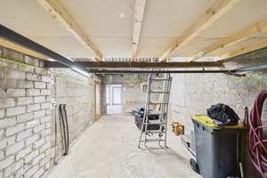 Teilmodernisiertes Einfamilienhaus mit Garage und Nebengebäude in Vettweiß-Kelz! – Broichstraße 7, 52391 Vettweiß – Vorschaubild 28
