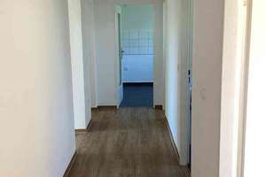 Lust auf Veränderung: interessante 3-Zimmer-Wohnung – Freiburger Str. 6, 65205 Delkenheim, Wiesbaden – Vorschaubild 3
