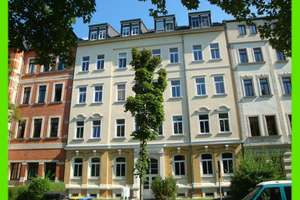 Schlosschemnitz !  Wohnungspaket oder Einzeln:  Drei vermietete 3-Raum-ETW -Balkon, Terrasse, Garten