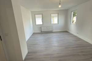 Helle 3-Zimmer-Wohnung mit Balkon in Solingen – Die vollständige Adresse der Immobilie erhältst du vom Anbieter., 42657 Burg/Höhscheid, Solingen – Vorschaubild 9