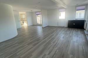 Charmante Penthouse-Maisonettewohnung am Siegener Giersberg – Giersbergstraße 9, 57072 Siegen, Siegen – Vorschaubild 3