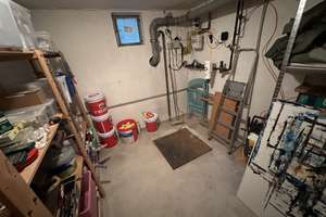 Wohnen im Grünen: Modernes Einfamilienhaus mit großem Garten, Carport und Split-Level-Architektur – Die vollständige Adresse der Immobilie erhältst du vom Anbieter., 51503 Rösrath – Vorschaubild 22