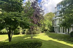 Sehr schöne 4-Zimmer Wohnung mit Garten und Terrasse in Düsseldorf-Kaiserswerth