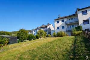 Keine Käuferprovision- ca. 145 m² großes Reiheneckhaus mit zwei Wohneinheiten in ruhiger Lage – Die vollständige Adresse der Immobilie erhältst du vom Anbieter., 58135 Haspe-West, Hagen – Vorschaubild 2