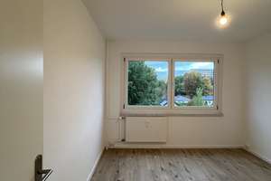 Hier wird jeder zum Sternekoch! - gemütliche 3 Zimmer mit Balkon & EBK – Wolgograder Allee 72, 9123 Hutholz, Chemnitz – Vorschaubild 4