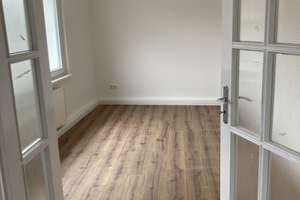 ++ Erstbezug nach Sanierung- Top 3 Zimmer Wohnung mit Balkon ++