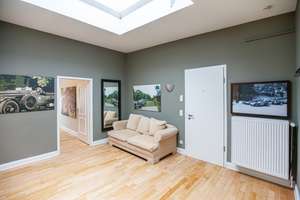 Property thumbnail 11