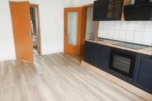 Helle Etagenwohnung mit neuer Einbauküche – Doberaner Strasse 127, 18057 Kröpeliner-Tor-Vorstadt, Rostock – Vorschaubild 3