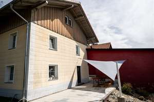 Wo Ruhe auf Natur trifft – charmantes Landhaus mit Pferdestall, Fischweiher und 3,6 Hektar – Die vollständige Adresse der Immobilie erhältst du vom Anbieter., 94575 Windorf – Vorschaubild 7