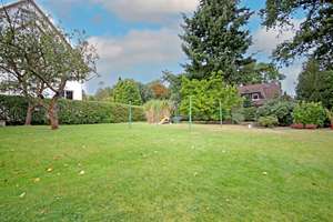 Großzügiges Einfamilienhaus mit großem Grundstück in schöner Wohnlage in Glinde - Wentzel Dr. – Die vollständige Adresse der Immobilie erhältst du vom Anbieter., 21509 Glinde – Vorschaubild 12