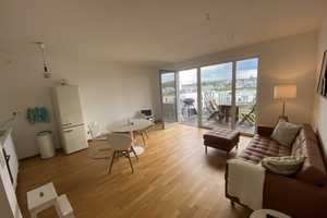 Junge Paare aufgepasst • Tolle 2 Zimmer - Wohnung mit Balkon und Parkett – Hörder Phoenixsallee 149, 44263 Dortmund – Vorschaubild 1