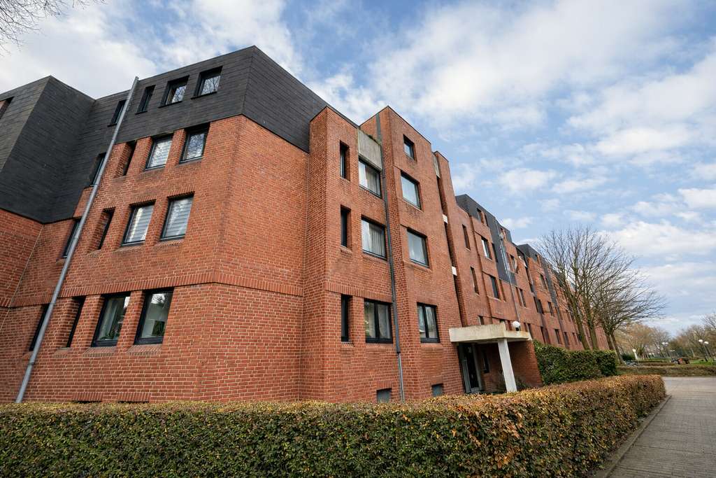 Immobilie in Ahrensburg - Großzügige vermietete Wohnung in gefragter Lage von Ahrensburg - Bild 0