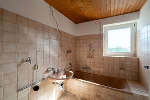 Charmante 4-ZKB Etagenwohnung mit Garage und Balkon in Augsburg-Lechhausen zu verkaufen! – Die vollständige Adresse der Immobilie erhältst du vom Anbieter., 86167 Lechhausen-Ost, Augsburg – Vorschaubild 5