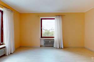 Attraktives Mehrfamilienhaus mit 3 Wohneinheiten und großem Entwicklungspotential – Die vollständige Adresse der Immobilie erhältst du vom Anbieter., 80935 Lerchenau-Ost, München – Vorschaubild 5