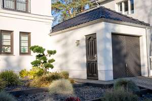 Hochwertige Villa mit ca. 300qm Wohn-/Nutzfläche, 2 Garagen, Pool in ruhiger Lage - provisionsfrei - – Die vollständige Adresse der Immobilie erhältst du vom Anbieter., 14109 Wannsee, Berlin – Vorschaubild 30