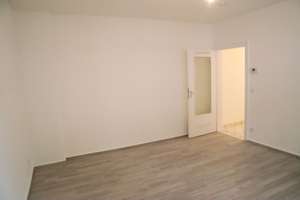 Hübsche 2 Raum Wohnung mit Küche. PKW-Stellplatz möglich. Übernahme EBK möglich. – Frohnhauser Straße 136, 45144 Holsterhausen, Essen – Vorschaubild 8