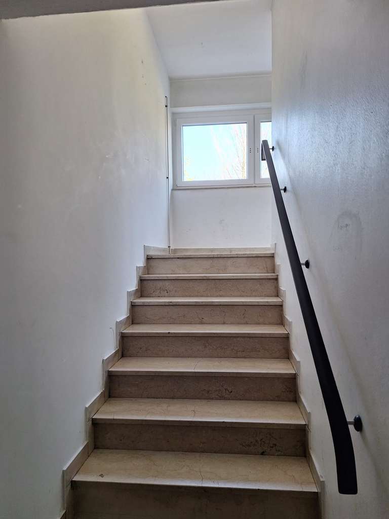 Immobilie in Bergheim - Schöne Eigentumswohnung mit toller Aussicht - Bild 2