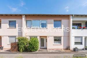 Familienfreundliches Reihenmittelhaus mit großem Sonnengarten und viel Potenzial
