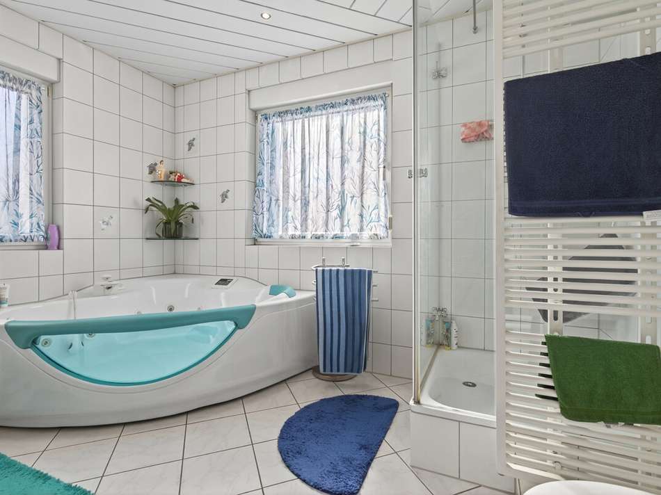 EG Badezimmer 2