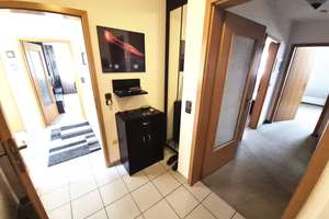 Exklusive Maisonette-Wohnung 162 m², Dachterrasse, Tiefgarage, gute Lage in A-Lechhausen – Die vollständige Adresse der Immobilie erhältst du vom Anbieter., 86165 Innenstadt. St. Ulrich-Dom, Augsburg – Vorschaubild 3