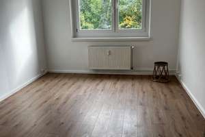 sonnige, sanierte 3-Zimmer-Wohnung mit großem Balkon – Die vollständige Adresse der Immobilie erhältst du vom Anbieter., 14480 Am Stern, Potsdam – Vorschaubild 4