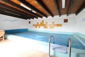Charmantes Einfamilienhaus mit Schwimmhalle, Wintergarten und Kamin – Okal Fertighaus – Die vollständige Adresse der Immobilie erhältst du vom Anbieter., 38124 Stöckheim-Leiferde, Braunschweig – Vorschaubild 2