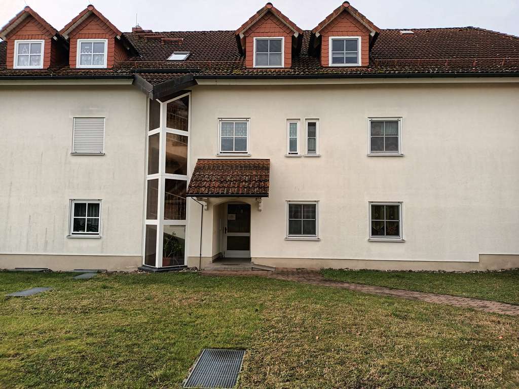 Immobilie in Niederau - Einraumwohnung mit Bad, Küche und Balkon - Bild 1