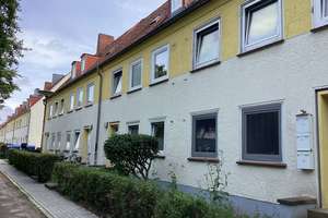 So macht wohnen Spaß: interessante 2-Zimmer-Single-Wohnung und sofort anmietbar!