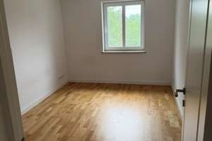 Schnell zugreifen* Schöne helle 3 RaumWE mit Balkon sucht Sie! – Westfalenweg 17, 8371 Glauchau – Vorschaubild 4