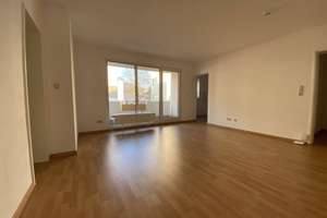 Kapitalanlage, vermietete 2 Zi-Eigentumswohnung mit Balkon, EBK, Lift & Tiefgaragenstellplatz – Abendstraße 20, 39124 Neue Neustadt, Magdeburg – Vorschaubild 2