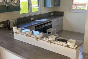 Modernes Einfamilienhaus mit gehobener Ausstattung, hochwertiger Einbauküche – Die vollständige Adresse der Immobilie erhältst du vom Anbieter., 12357 Rudow, Berlin – Vorschaubild 2