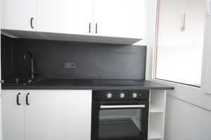 Komplett renoviertes, möbliertes 1-Zimmer-Apartment mit Alpenblick. – Hauzenbergerstraße 20, 80687 München – Vorschaubild 5