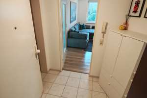 Gemütliche 2 ZKB-Wohnung mit Einbauküche u. Kfz-Stellplatz ab 01.02.2026 – Thujaweg 7, 76149 Neureut, Karlsruhe – Vorschaubild 2