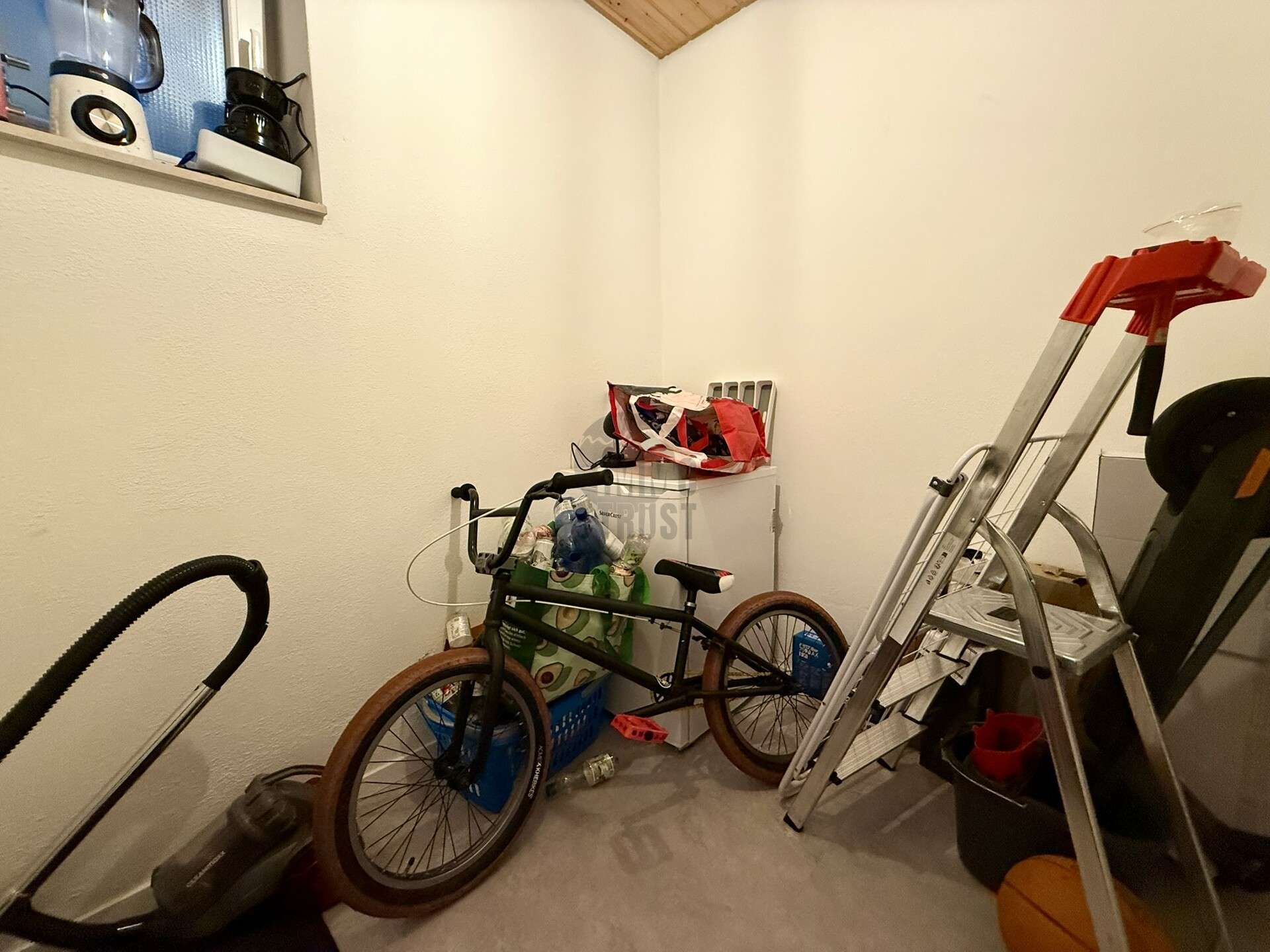 Immobilie in Waldbrunn - RUHIGE LAGE MIT TOLLER AUSSICHT - Bild 1